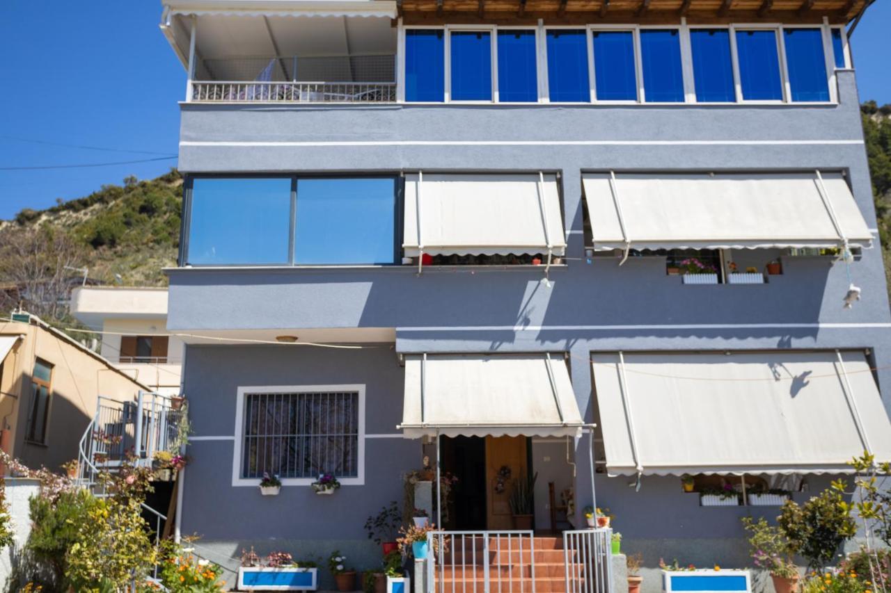 Vila Aulona Vlore Luaran gambar