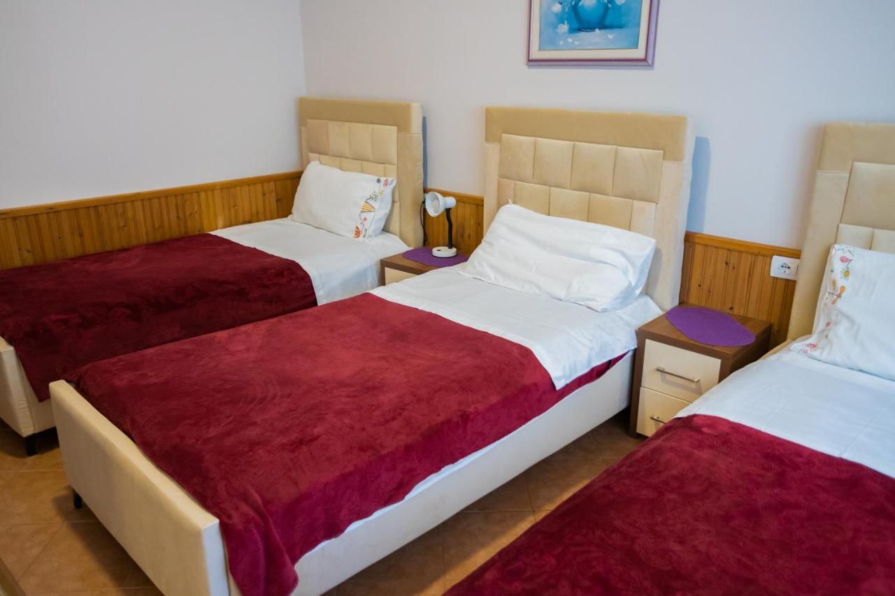 Vila Aulona Vlore Luaran gambar
